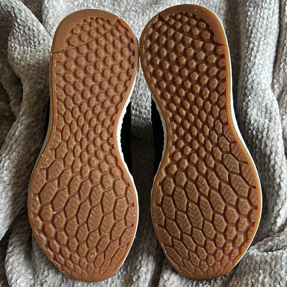 New Balance Fresh Foam Cruz V1 - women’s size 7.5 - Picture 10 of 16